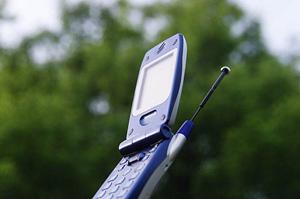 遠隔監視カメラを入手するためには